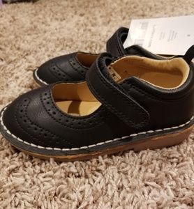 Toddler Wingtip Mary jane's